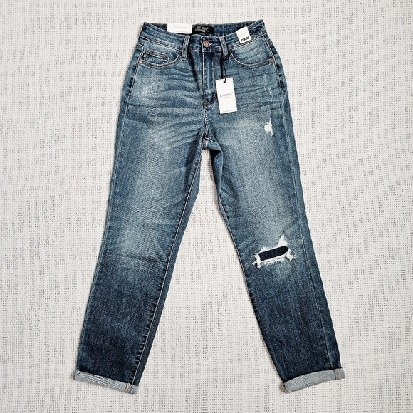 Judy Blue High Rise Patched Knee Slim Straight Cuffed Boyfriend Fit Jeans 24 - Picture 9 of 17